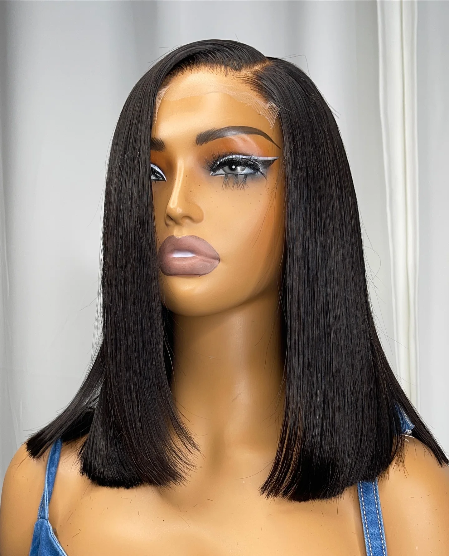 Straight Short Bob Wig Human Hair 13x6 HD Lace Frontal 6x6 Closure Glueless Ready To Wear Pre Plucked Lace Front Wig For Women