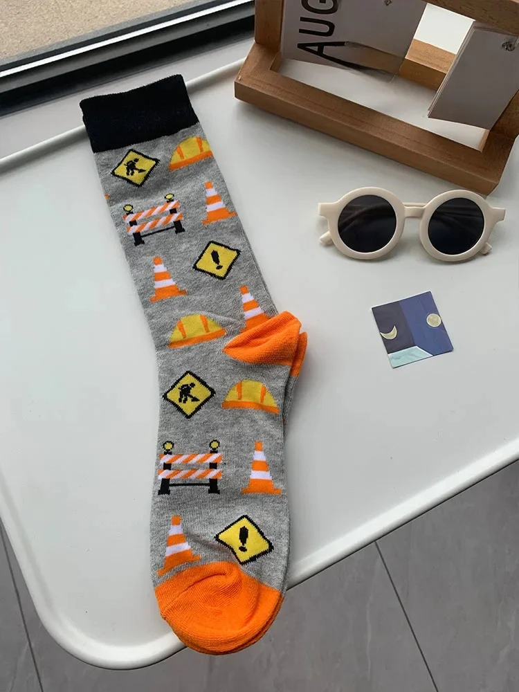 CHAOZHU 1 paire de panneaux de sécurité gris pour les travailleurs de la Construction sur les sites de Construction chaussettes drôles de dessin animé Cool Skateboard