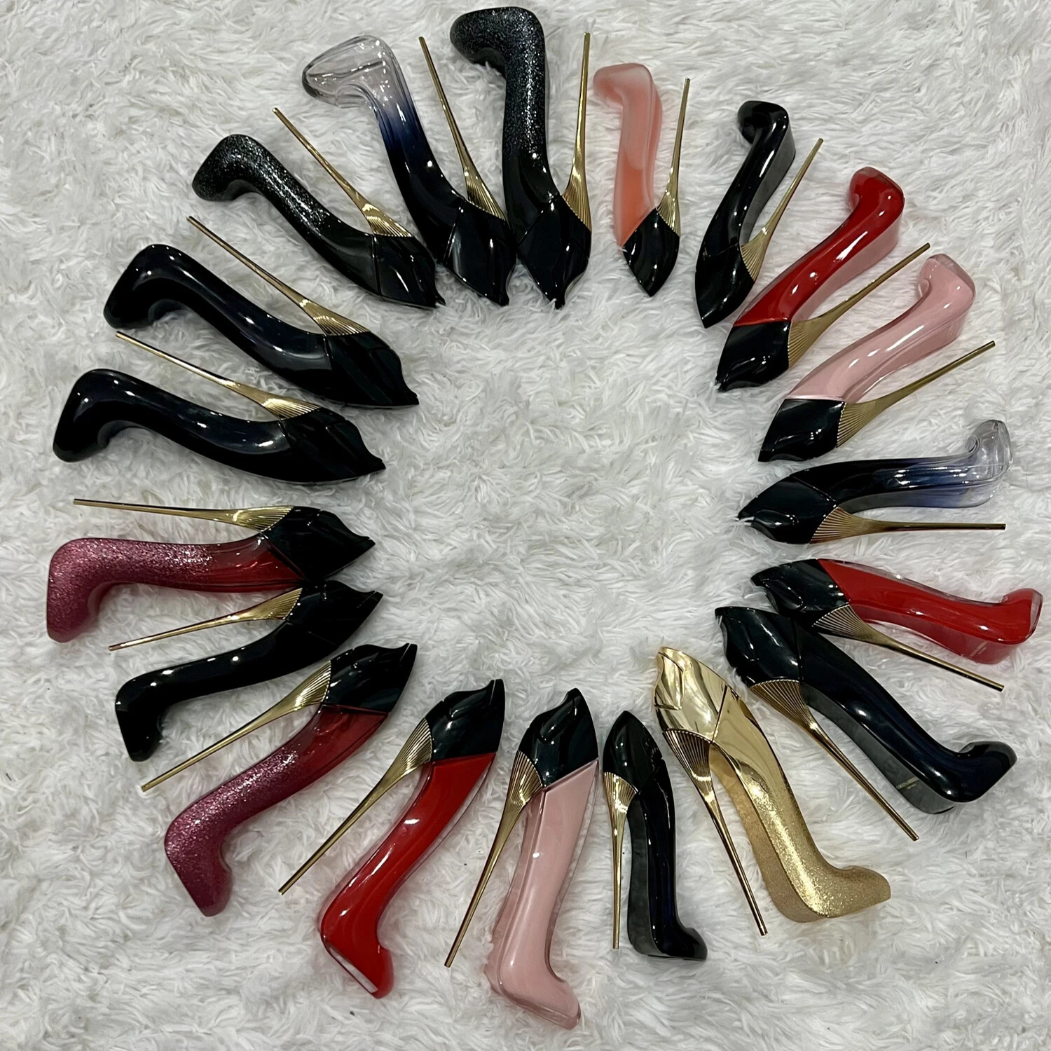 

Carolina Herrera Very Good Girl Elixir Blush La Bomba – The Ultimate 2.7 oz Floral Eau de Parfum Valentine's Gift for Her