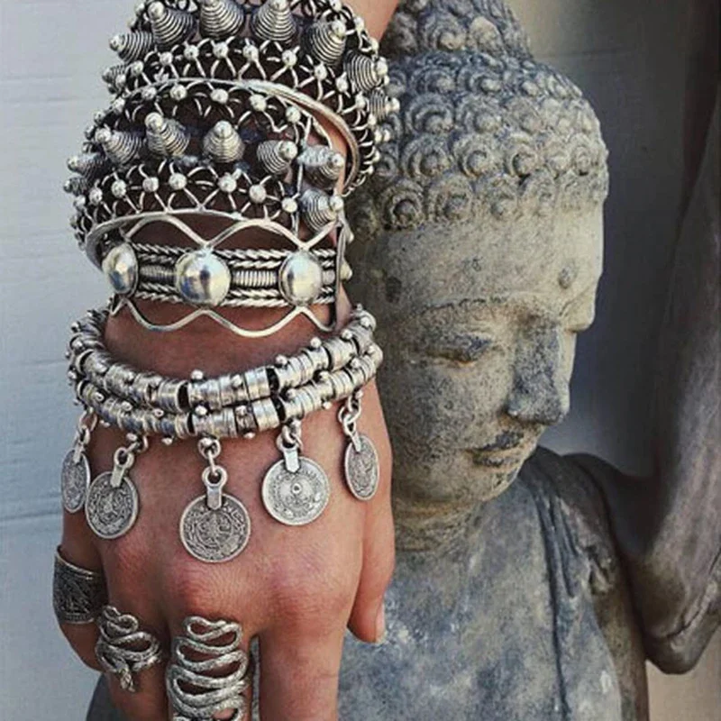 Euroufuya Jhumka – Bracelets ethniques Vintage avec pendentif en pièce de monnaie exagérée pour femmes, style Boho, couleur argent sculpté, géométrique indien, bijoux Jhumka 3