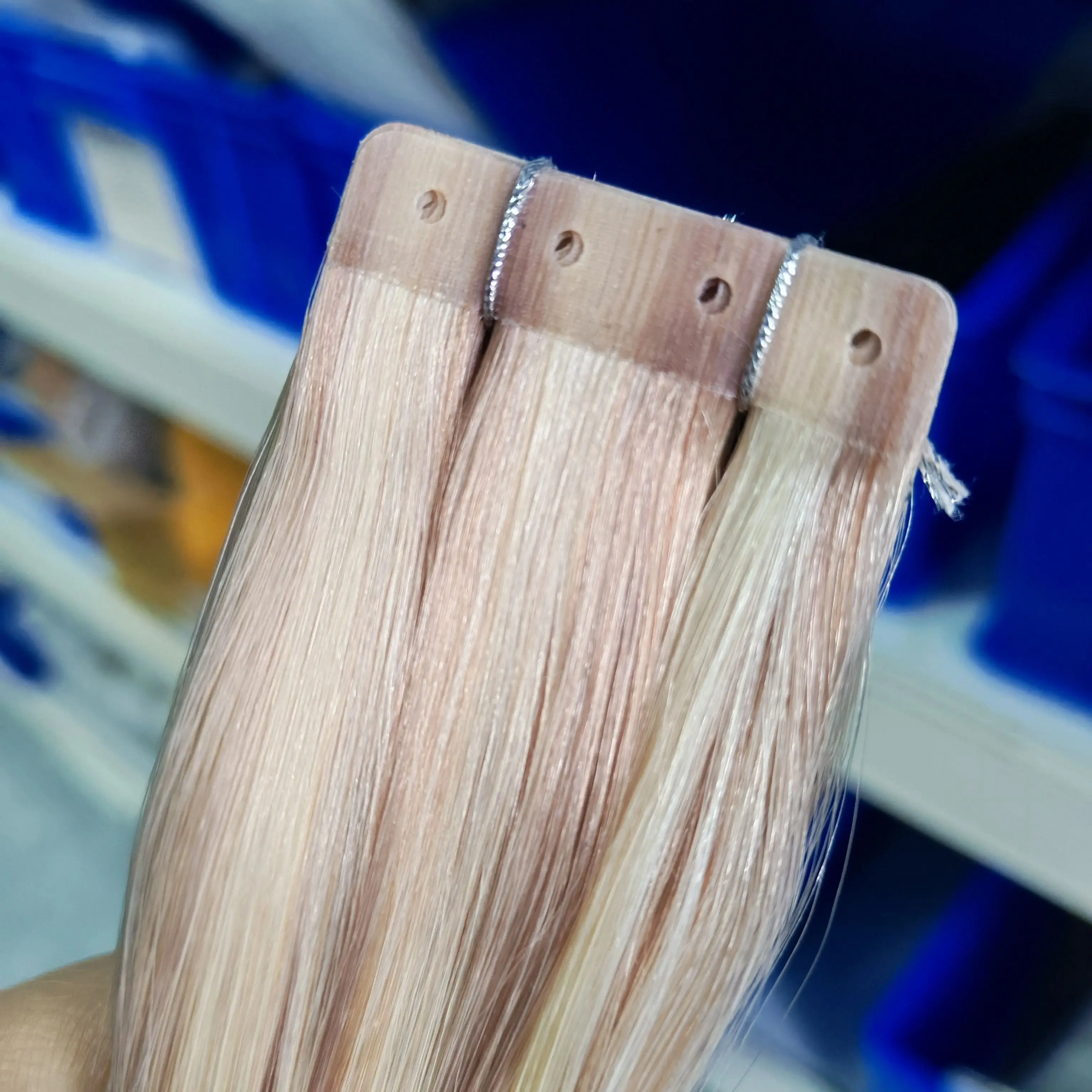 

Moresoo Holed Tape in Extensions PU Weft Straight Invisible Skin Weft Pu Tape in with Holes 20PCS Glueless Tape Remy Human Hair