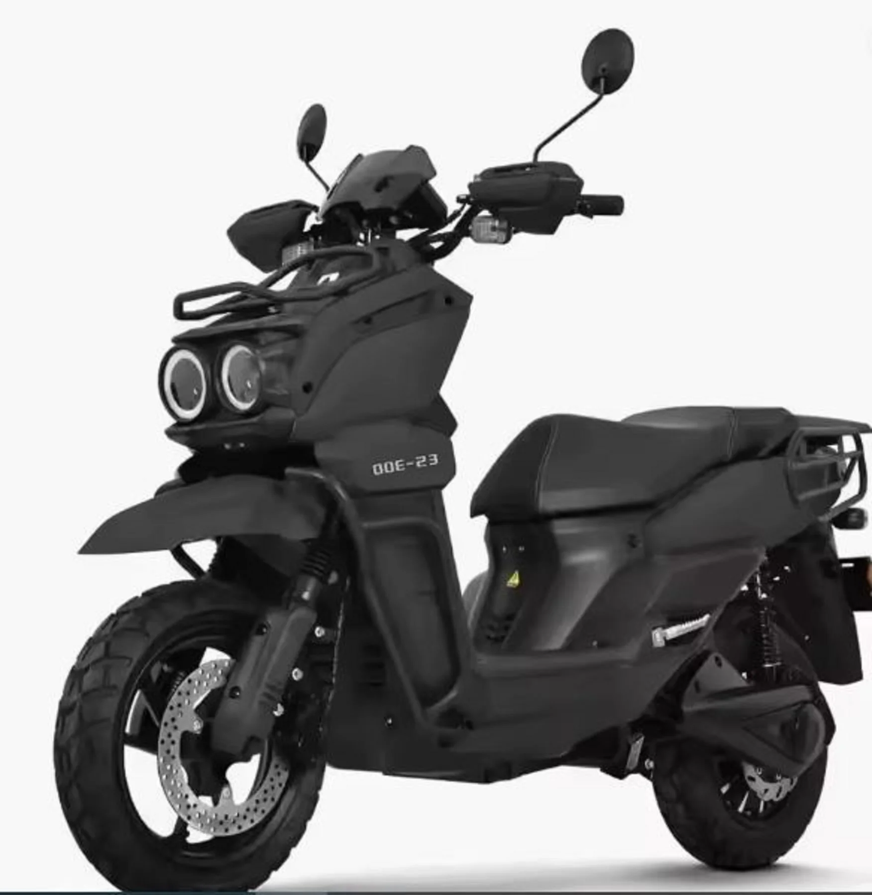 

Отличный высокоскоростной электрический автомобильный танк для бега на большие расстояния