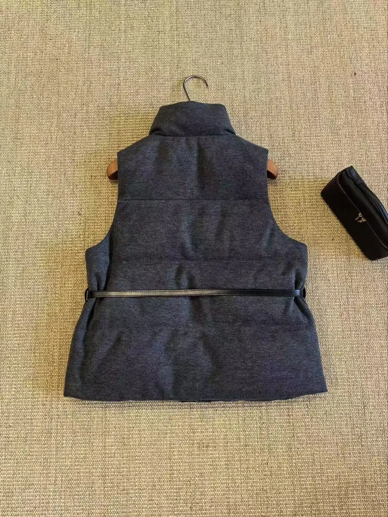 Autumn-winter casual women's belted down vest