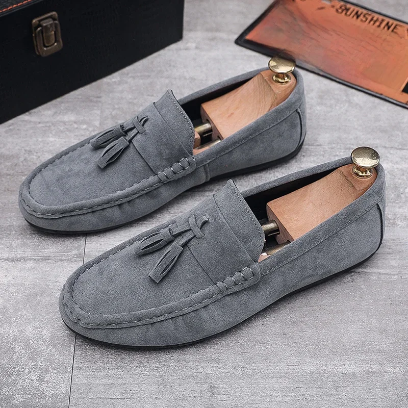 Herren lässige Lederschuhe weiche Lederschuhe spitze Sohlen vielseitige bequeme Wanderschuhe für die