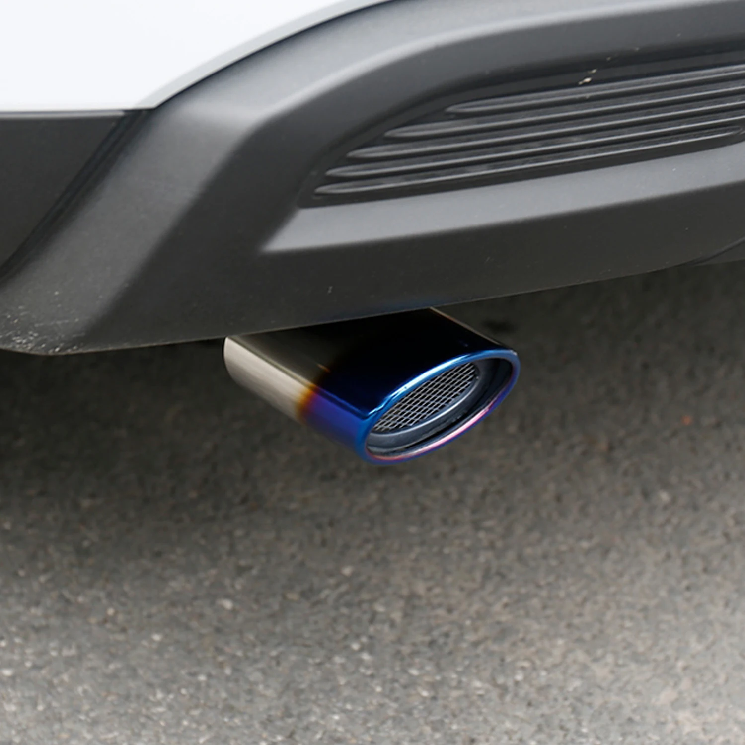 For Mitsubishi Outlander 2022-2025 Car Accessories Stainless Steel Rear Tail End Pipe Exhaust Muffler Tip Replacement Kit view 2