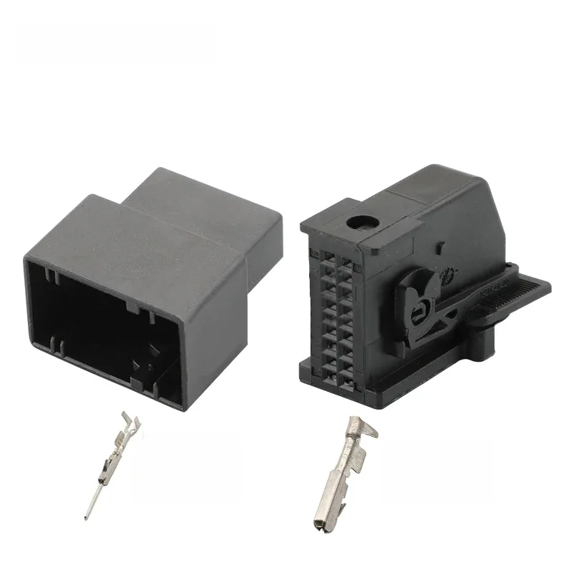 1/5/10/20/50 Ensembles 18 broches 1- 1355350 -1 Connecteur de câble automatique, prise d'instrument électrique de voiture pour VW Golf V T5 Touran Ford Porsche