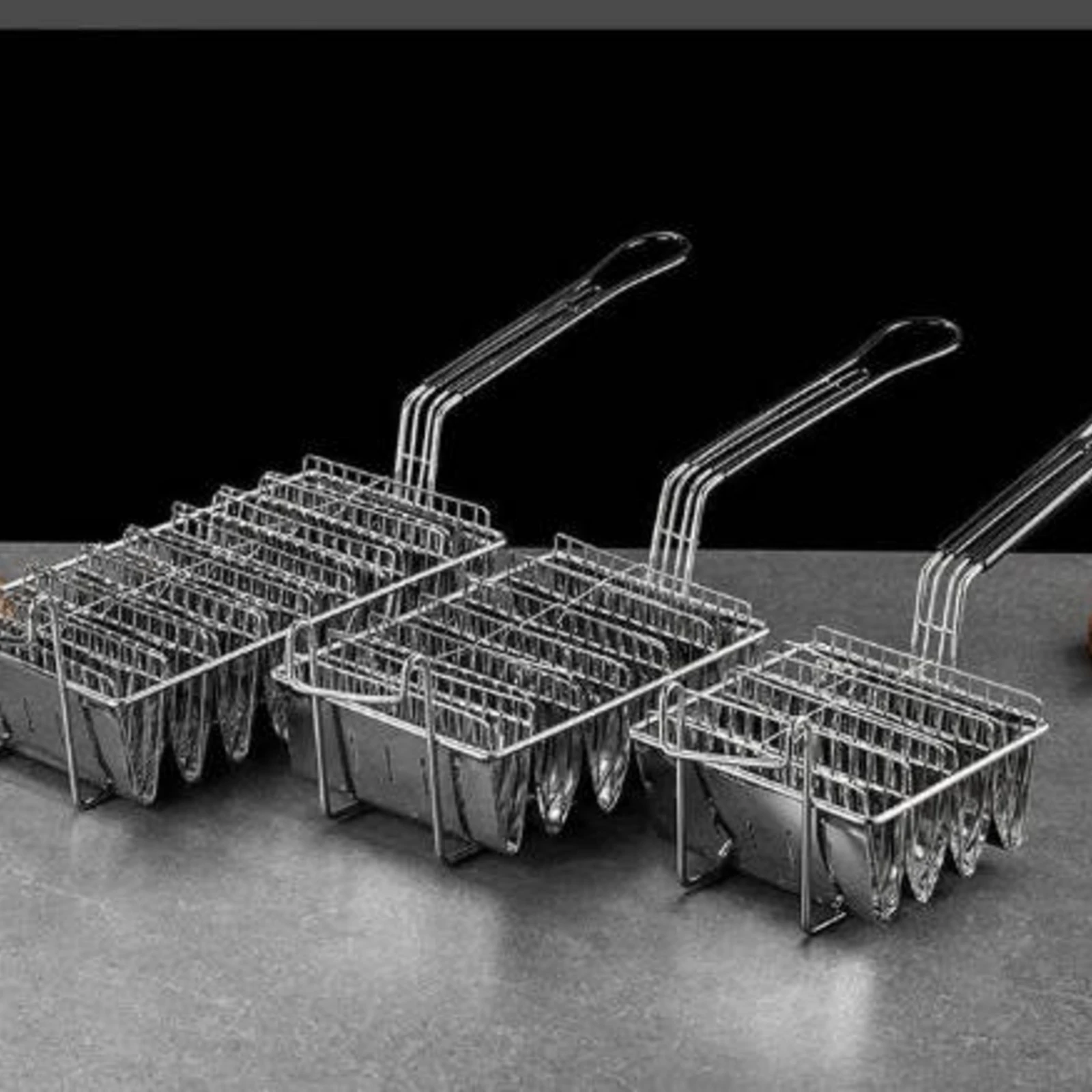 Wire Taco Fry Basket with Long Handle High-Temperature-Resistant V-Shaped Taco Frying Basket for Restaurant Kitchens,Stall
