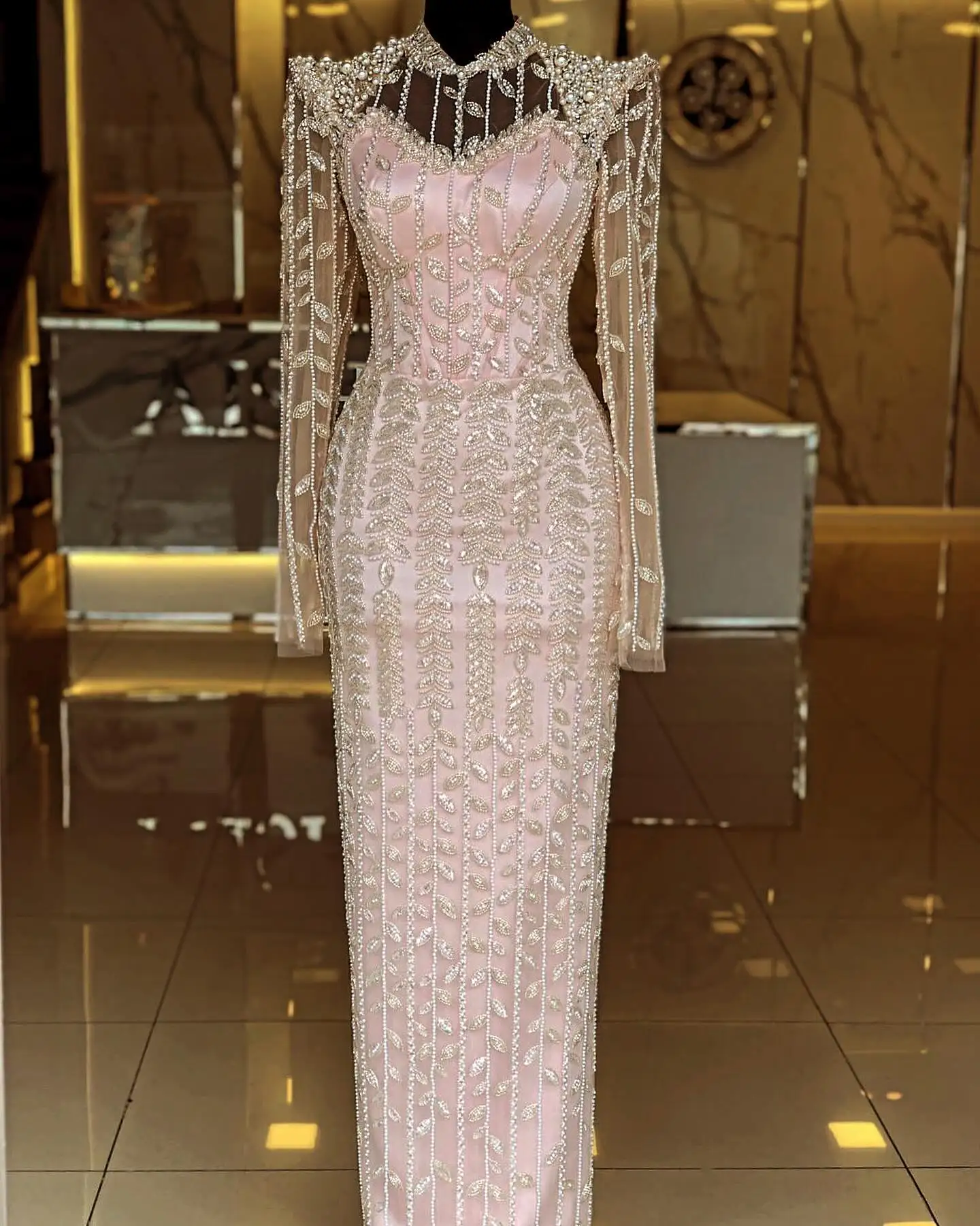 Sharon Said Luxuriöses Dubai Rosa Perlenbesetztes Abendkleid mit Langen Ärmeln Saudi-Arabisches Hochzeits-Bankett-Partykleid SS696 Maßanfertigung – Detail 7