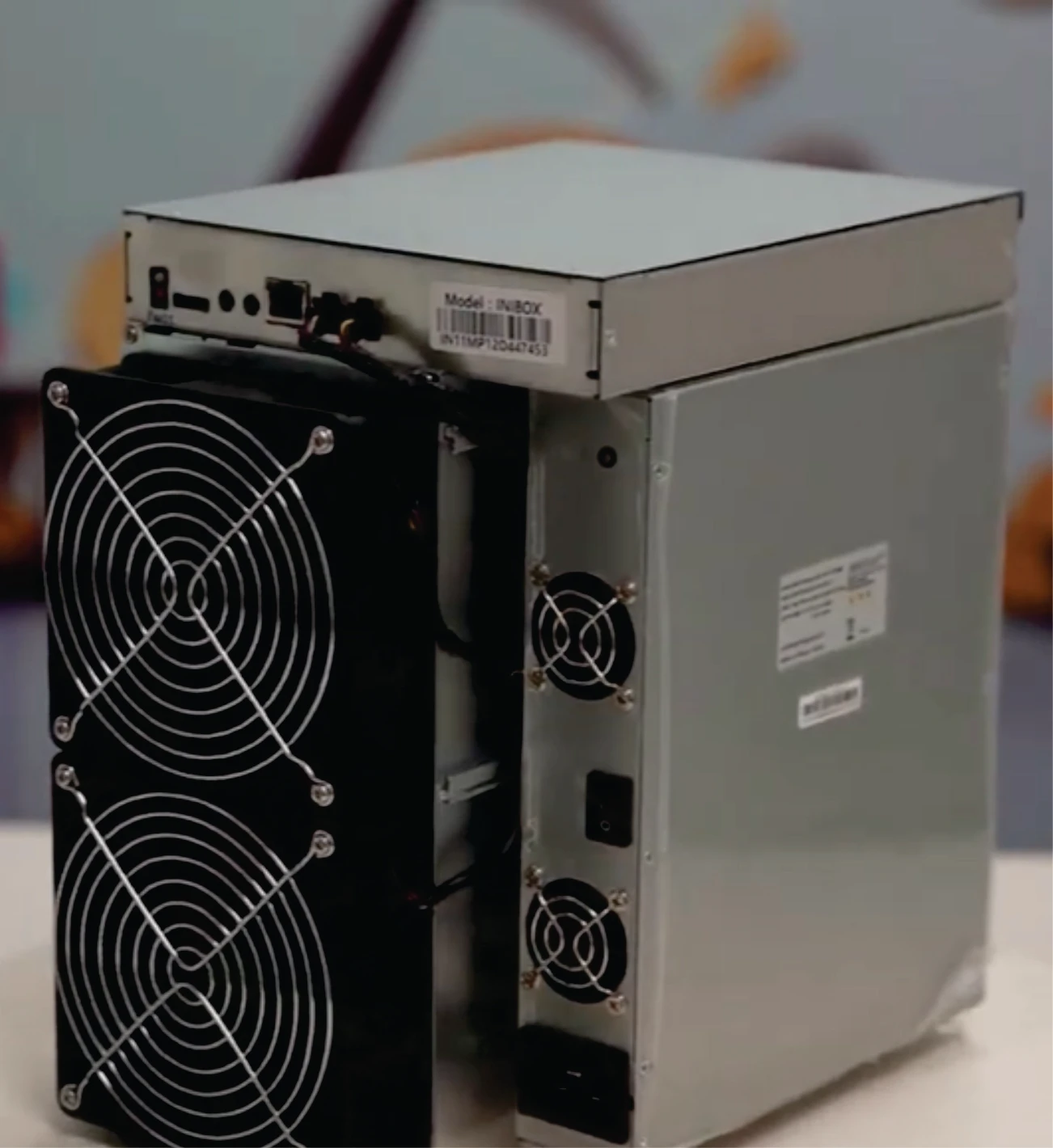 

SH | Hot Promo Price Antminer Z15 PRO 840K 820K 860K ZEC Miner Equihash Algorithm 2780W/H