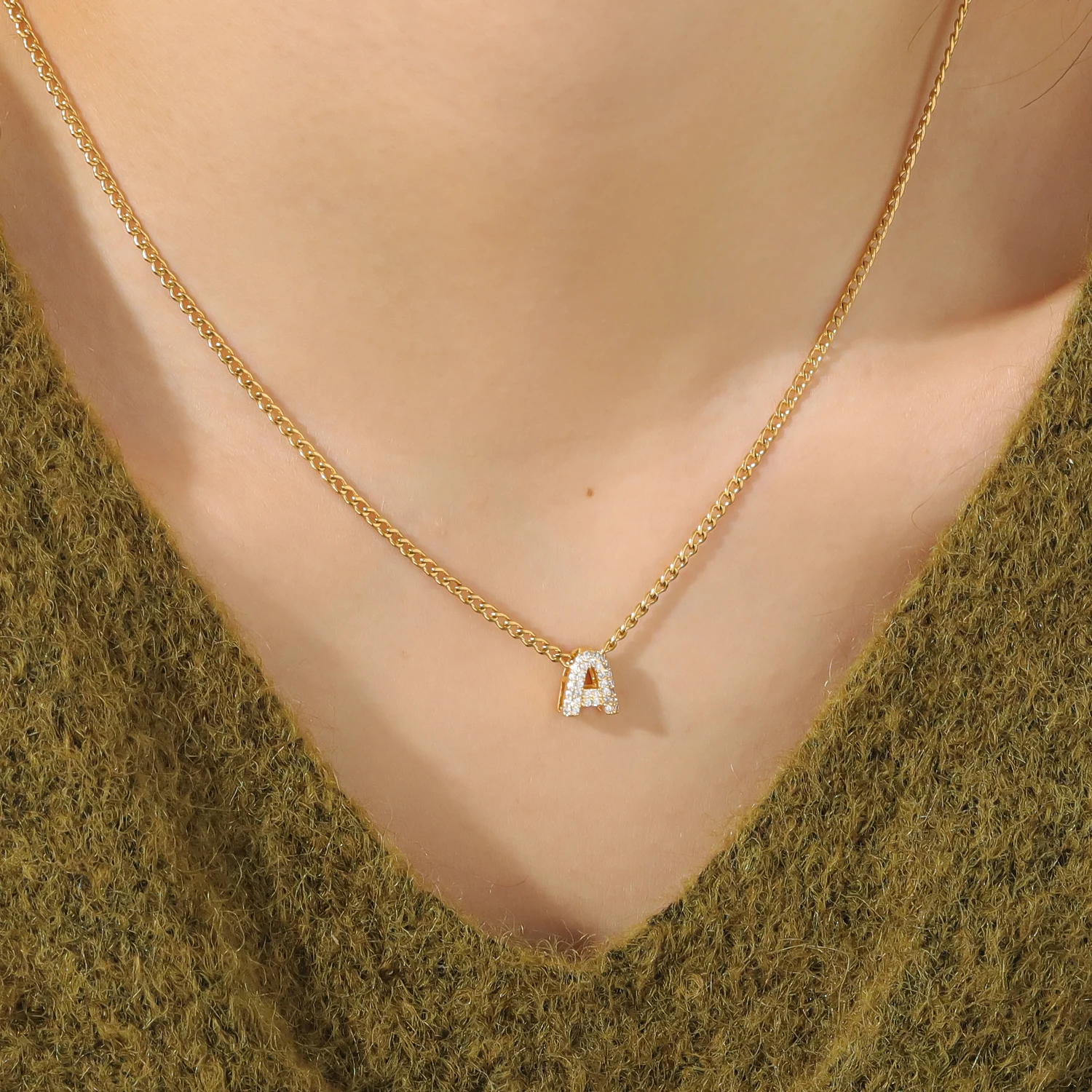 

Custom Spot Diamond Zirconia Initial Necklace Personalized Single Letter Minimalist Style Pendant Jewelry Holiday Gift For Women