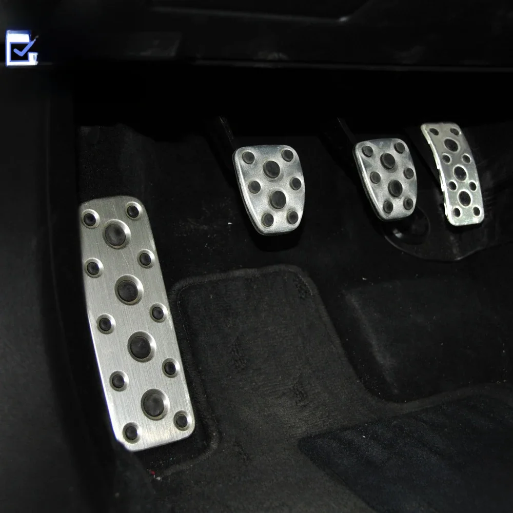 Pedały samochodowe do Subaru Forester 2003-2005 Legacy 2004-2014 Outback 2004-2006 Osłona pedału samochodowego ze stali nierdzewnej — zdjęcie 2