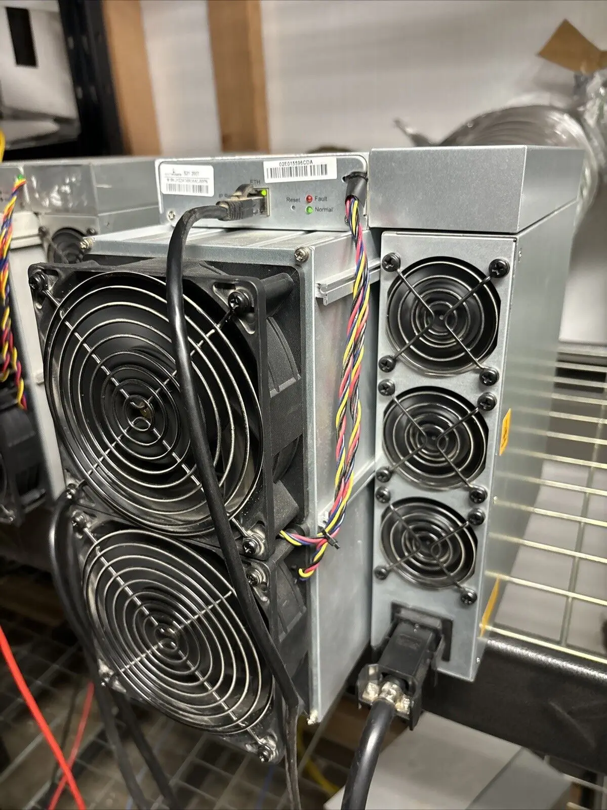 

Buy 5 Get 3 Free Bitmain Antminer S21 195Th 3500W Btc Bitcoin Miner