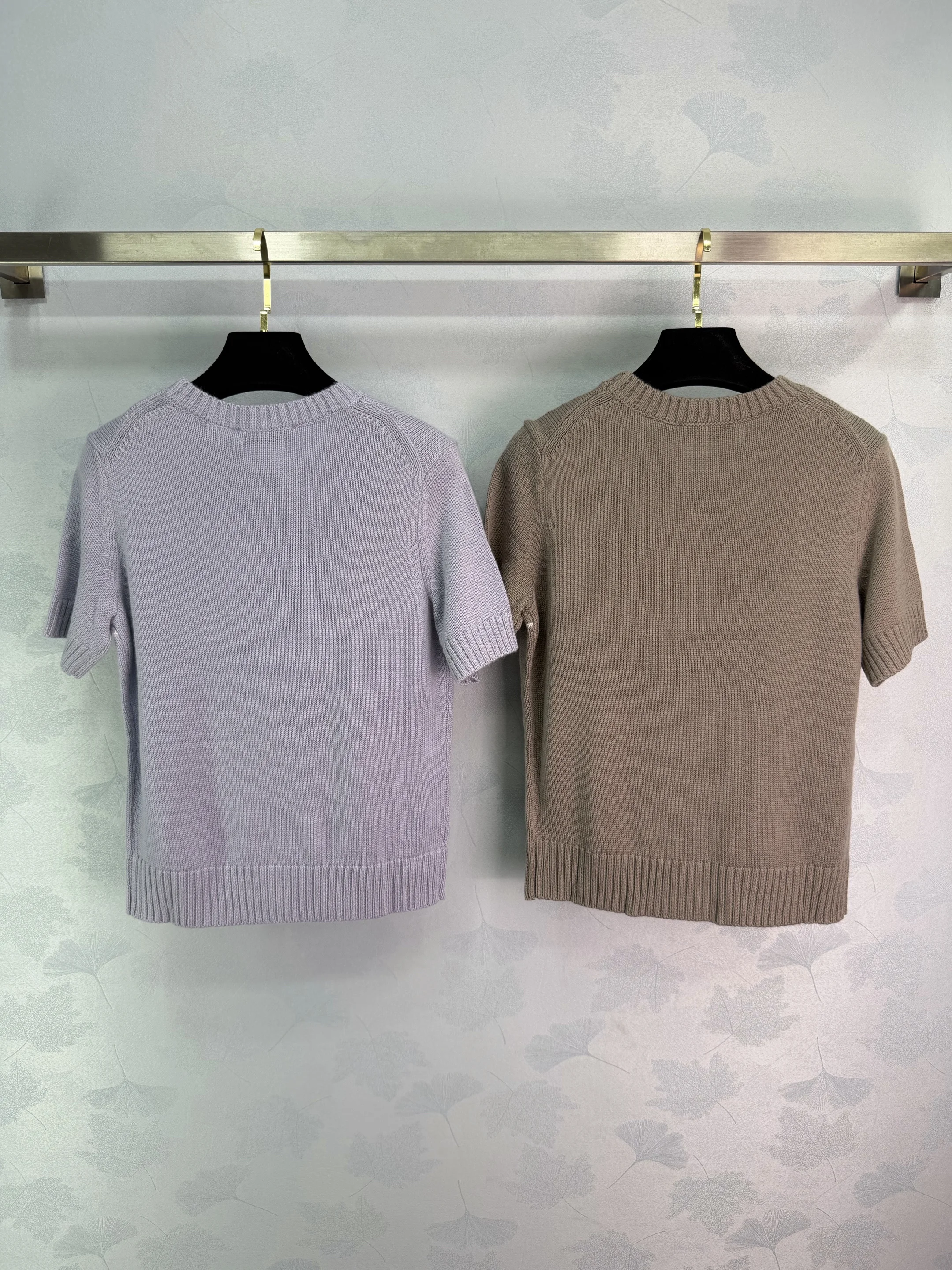 

25 early spring new versatile fashionable women's knitted pullover round neck short sleeved top