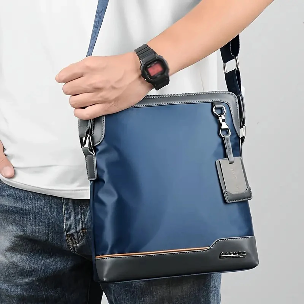 Modische Hochwertige PU-Umhängetasche für Herren mit Großer Kapazität, Verschleißfest und Langlebig, Geräumiger Schultergurt, Crossbody-Tasche – Detail 4