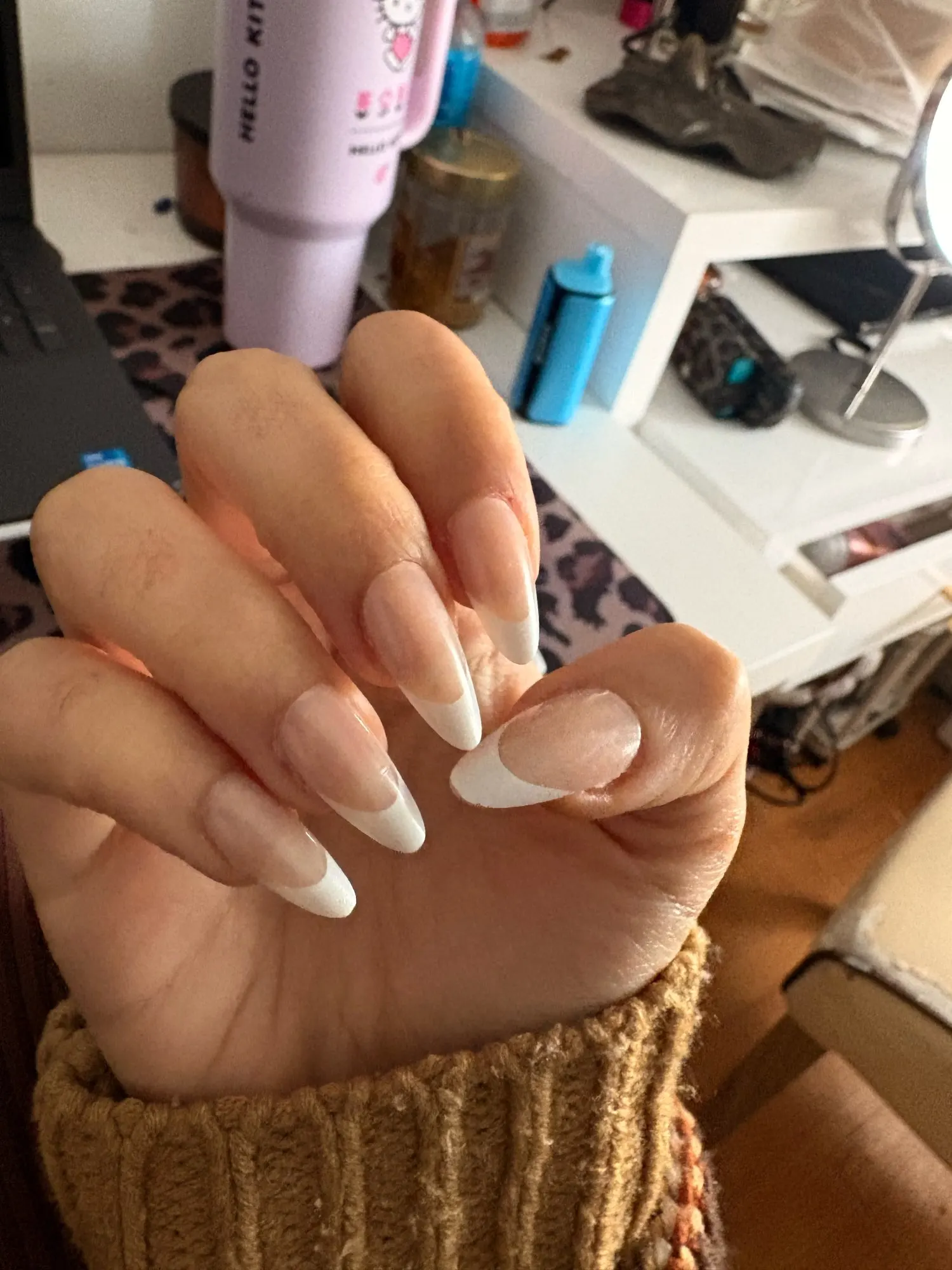 24Pcs French False Nails Almond Fake Nails with Glue Press on White Edge Design Wearable Simple Ins Pink Stiletto Nail Tips photo review