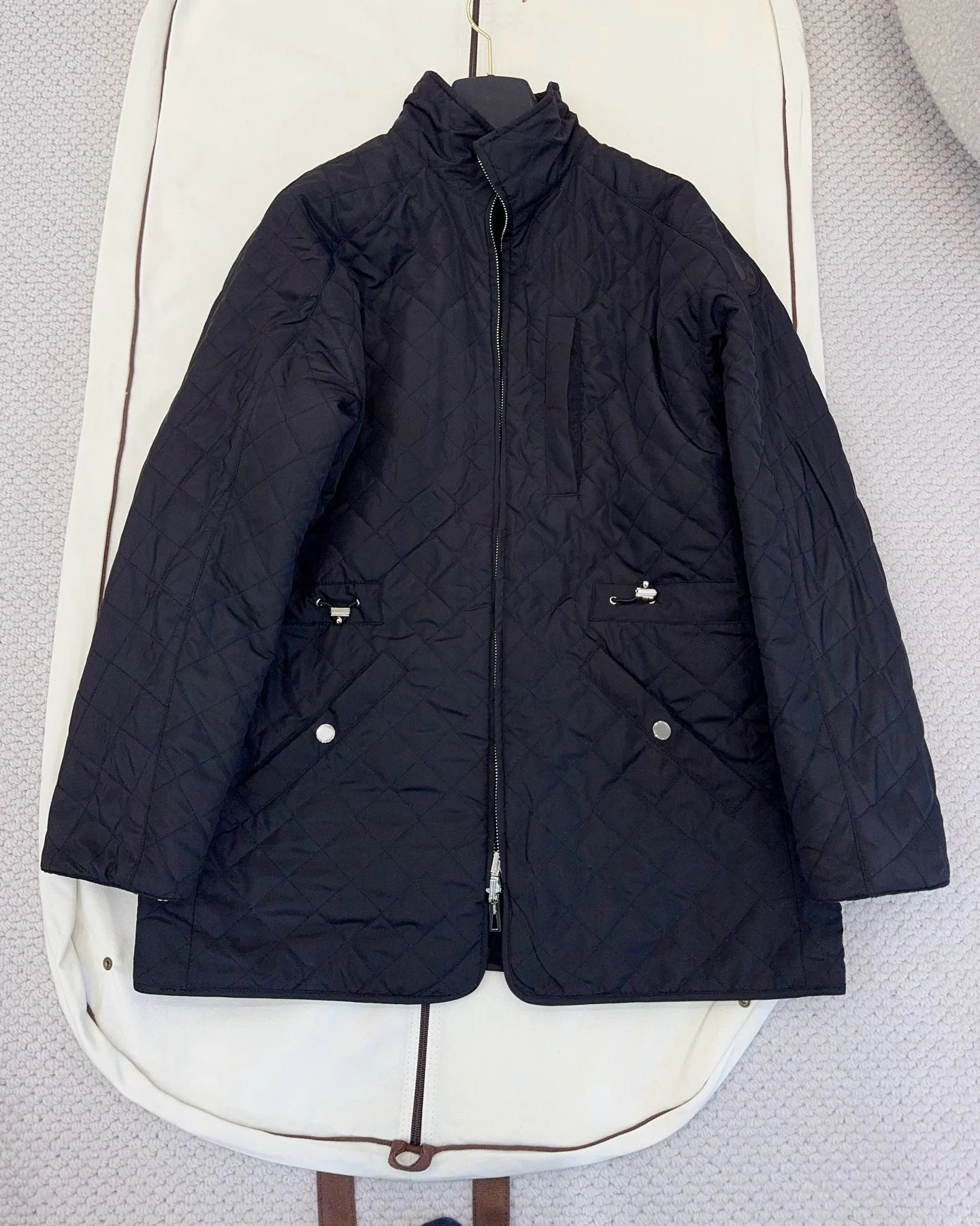 

Новая хлопковая куртка Весна 2026, стеганая легкая куртка из хлопка с ромбовидным узором, высокое качество, фасон А-силуэт, повседневная универсальная