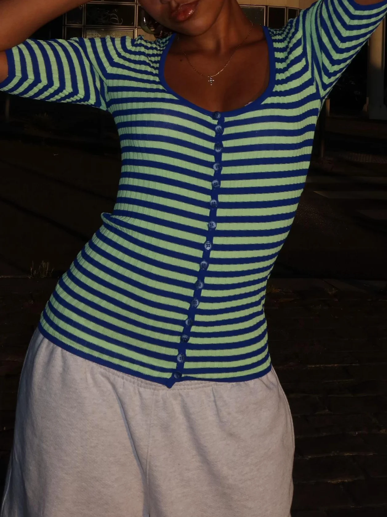 Y2K Contrast Color Striped Knitted Shirt Women Chic Royal Blue Green Tops Elastic Slimming Basic Crop Cardigans 2026