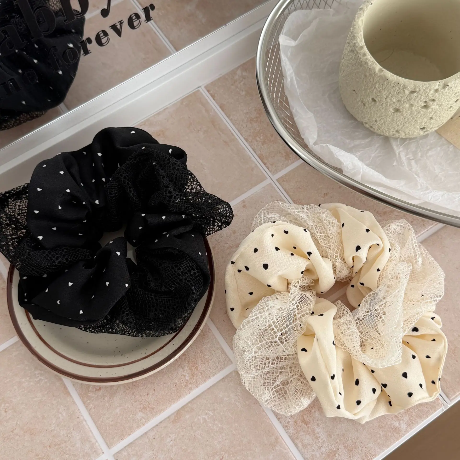 Large Heart Print Lace Hair Scrunchies Women French Style Mesh Ruffle Hair Ropes Soft Elastic Ponytail Holder Hair Accessories