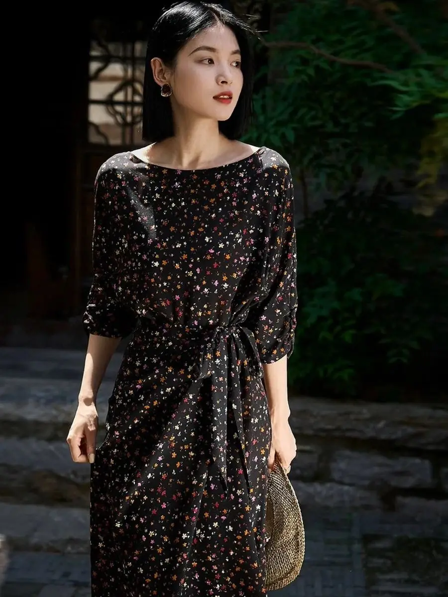 فستان خريفي نسائي خفيف الوزن على الطراز الفرنسي مزين بالزهور #1