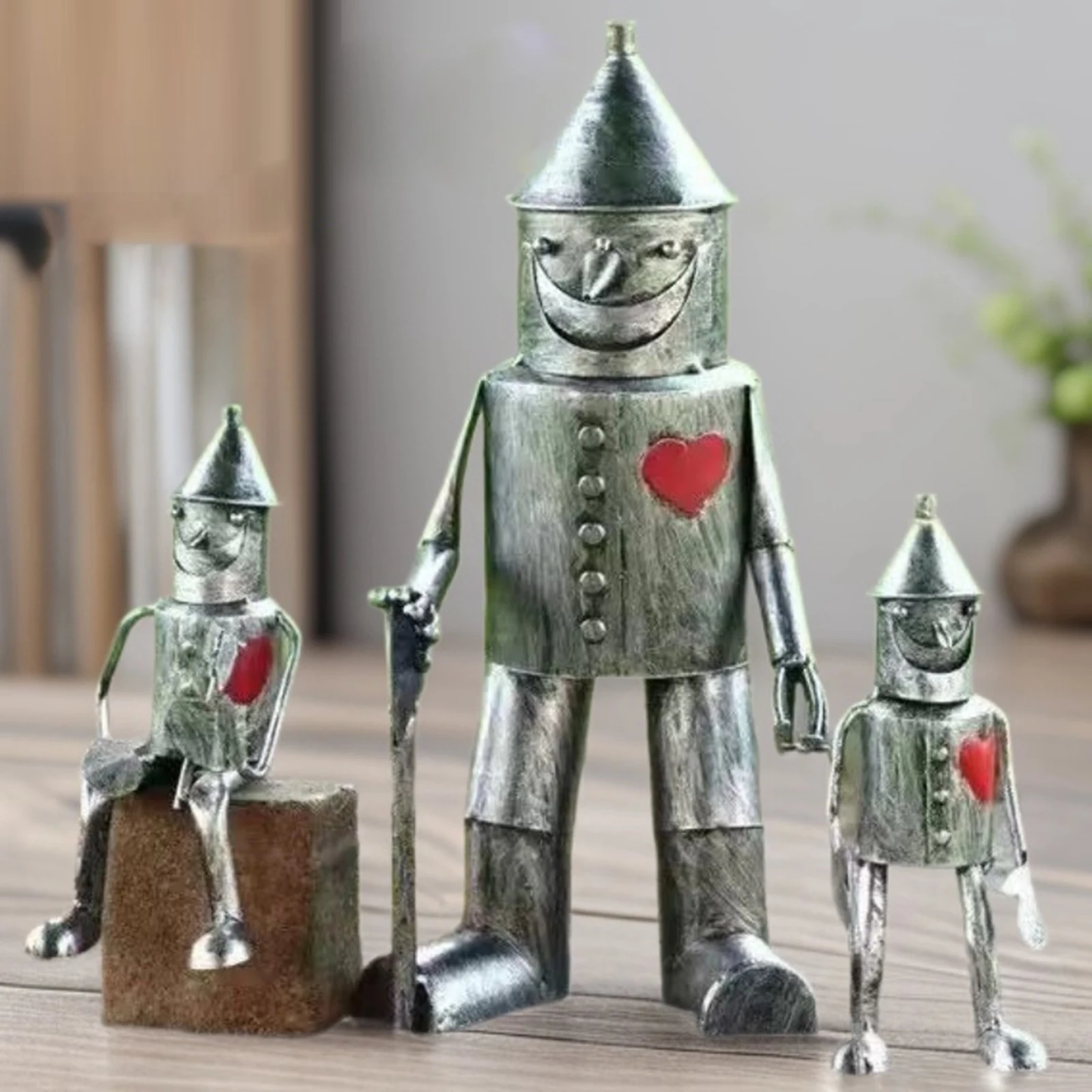 Unique Weatherproof Tin Man Garden Statue Decor Metal Soldier Outdoor Ornament for Home Restaurant Balcony Patio Decoration Gift