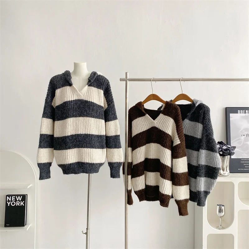 

Women's Soft Glutinous Lazy Striped Hooded Sweater Striped Long Sleeve Casual Loose Pullover Knitwears Korean Fashion New