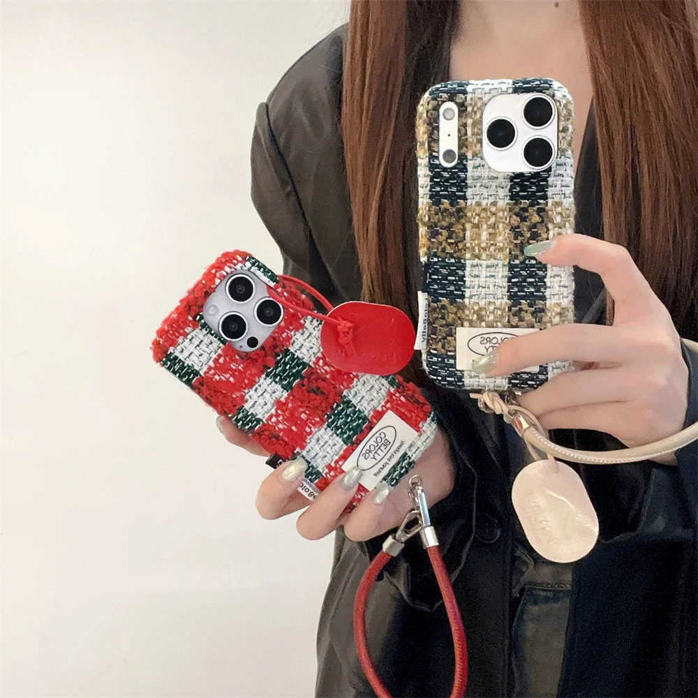 

Korean ISN Fashion Plaid Fluffy Plush Case for iPhone 17 16 Pro 15 14 Pro Max 13 Cover with Lanyard Christmas Cute Protective Ca