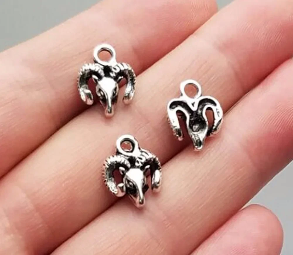 50 sztuk/partia-11x14mm kozy wisiorki antyczne posrebrzane 3D Mini owce głowy Charms DIY materiały tworzenia biżuterii znalezienie akcesoria — zdjęcie 2