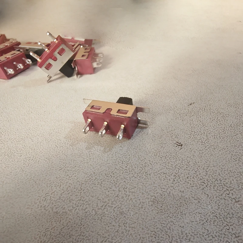 Toggle Switch SS-12D08G5/High Current Single Blade 3-Pin Dual Speed Curling Wand Vacuum Cleaner Switch Red