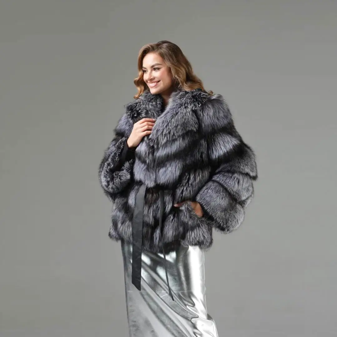 Winter Fashion Real Fox Fur Coats for Women High Quality Wholeskin Genuine Silver Fox Fur Coat With Turn-down Collar Overcoats