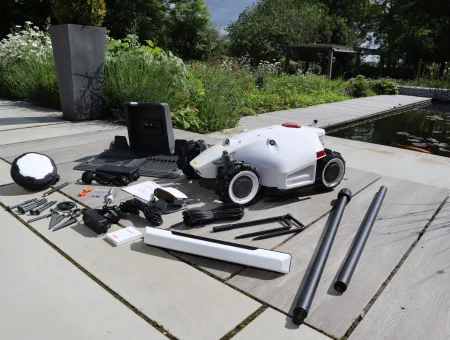 ST NEW 2025 LUUBA 2 AWD 5000X Mamootion جزازة العشب الروبوتية الخالية من الأسلاك مصممة للمروج الكبيرة والمعقدة حتى 1.25 أوقات المتر المربع 5,000 متر مربع #1