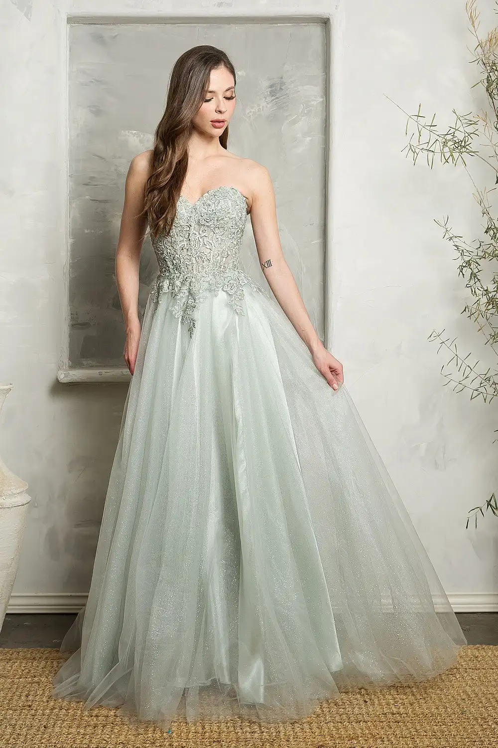 Tulle Sweetheart Sparkly Prom Dresses With Split Lace Appliques Sheer Corset Evening Gowns A-line Long Sleeveless Ball Gowns