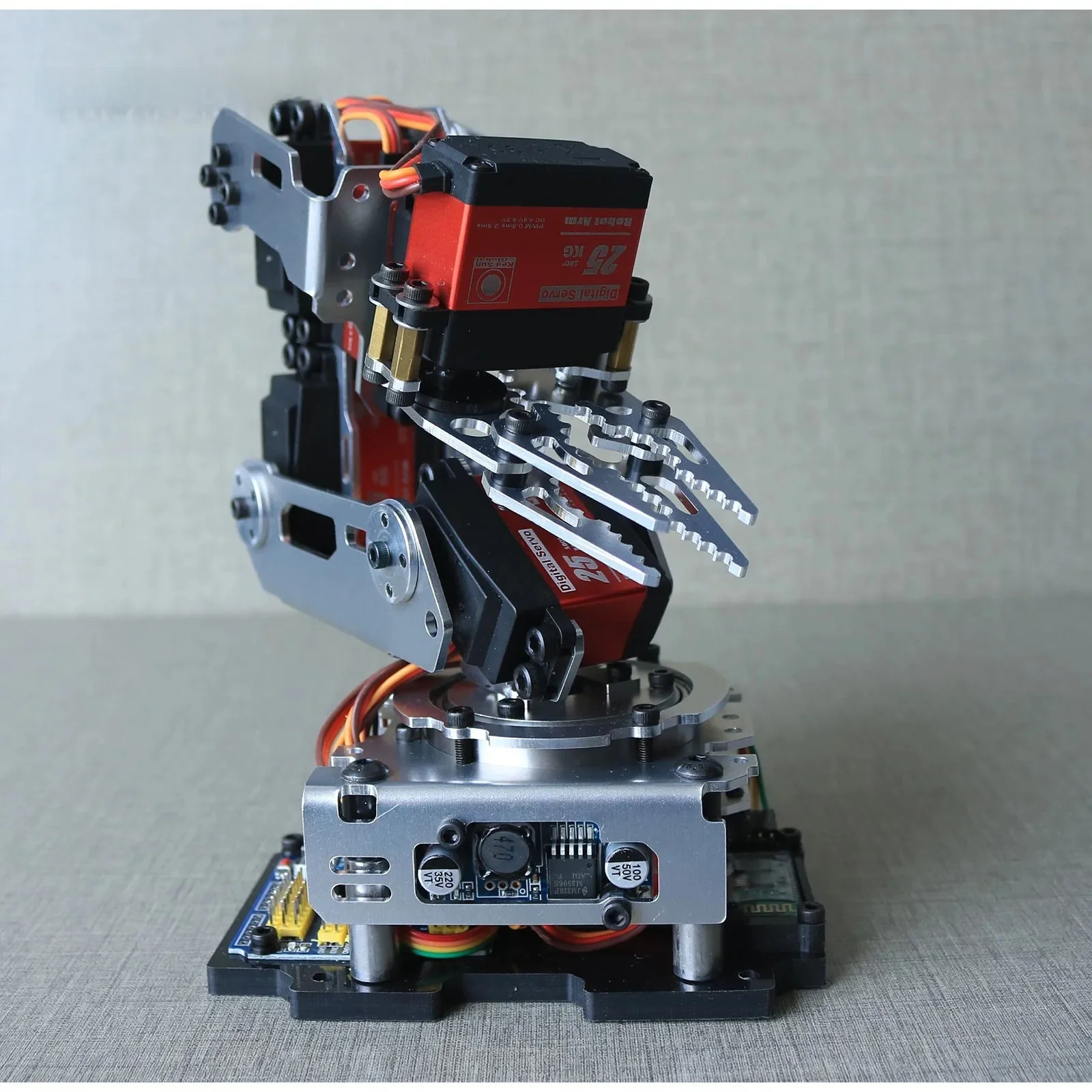 Metalowe ramię mechaniczne 6 DOF Wspornik ze stopu aluminium Wysokiej jakości ramię robota do zestawu DIY — zdjęcie 2