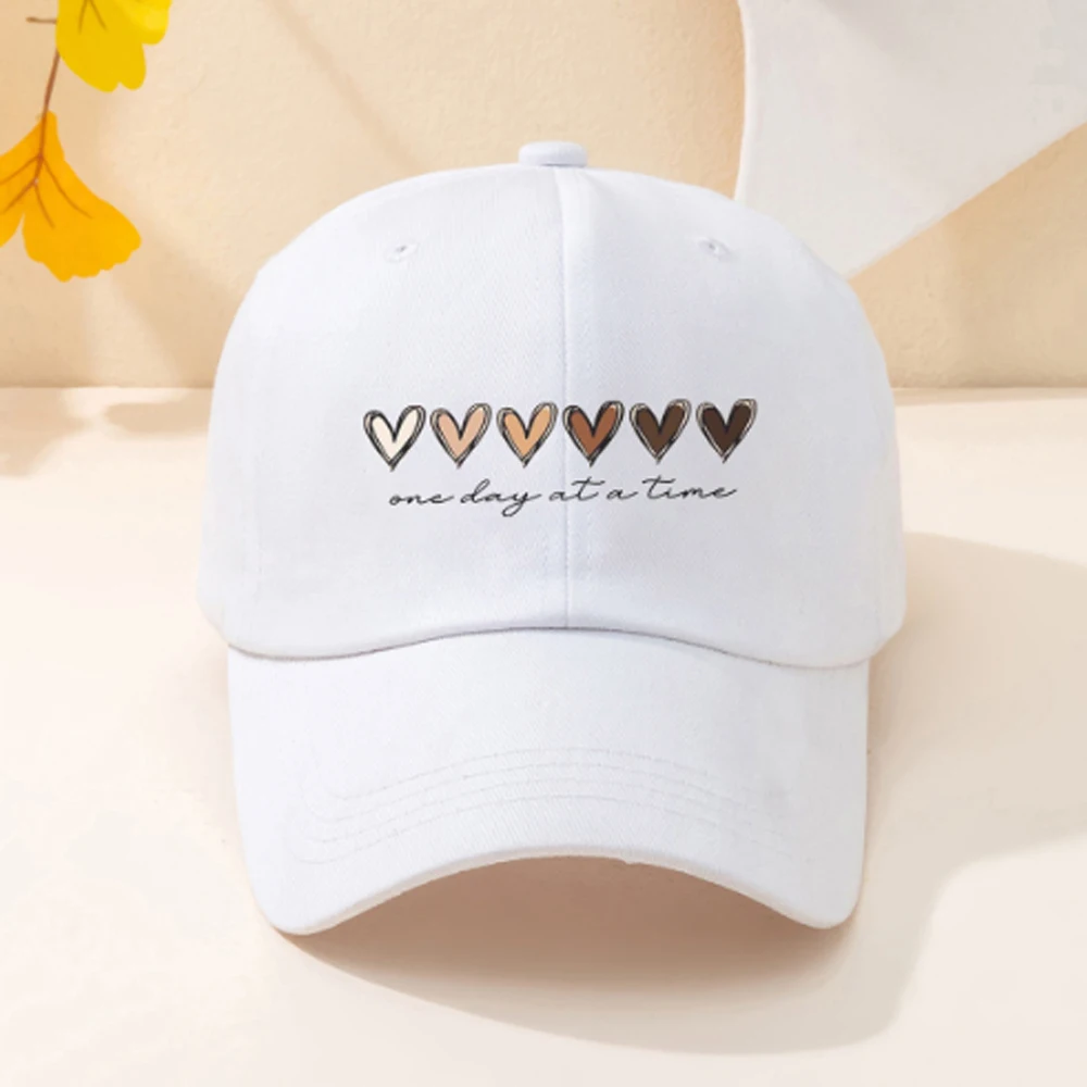 1pc Women Heart & Slogan Graphic Baseball Cap Leisure Outdoor Sunshade Hat