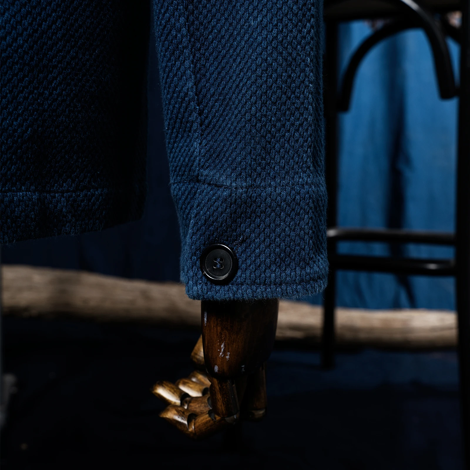 سترة البضائع النيلي الفرنسية الكلاسيكية للرجال سترة غير رسمية كلاسيكية معطف خريف شتاء جديد طية صدر السترة متعددة الجيوب سترة أدوات مصبوغة زرقاء