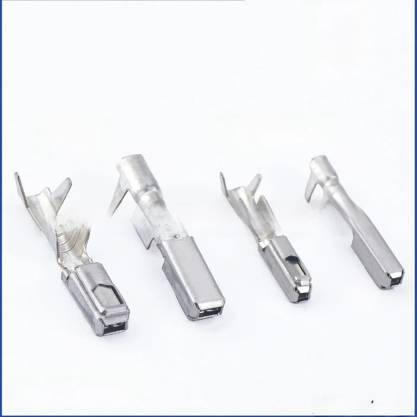 Elektryczny złącze samochodowe z mosiężnymi zaciskami do przewodów, luźny pin, terminal do ECU, EDC17 284743-1 284742-1 5-968221-1 5-1241608-1 — zdjęcie 2