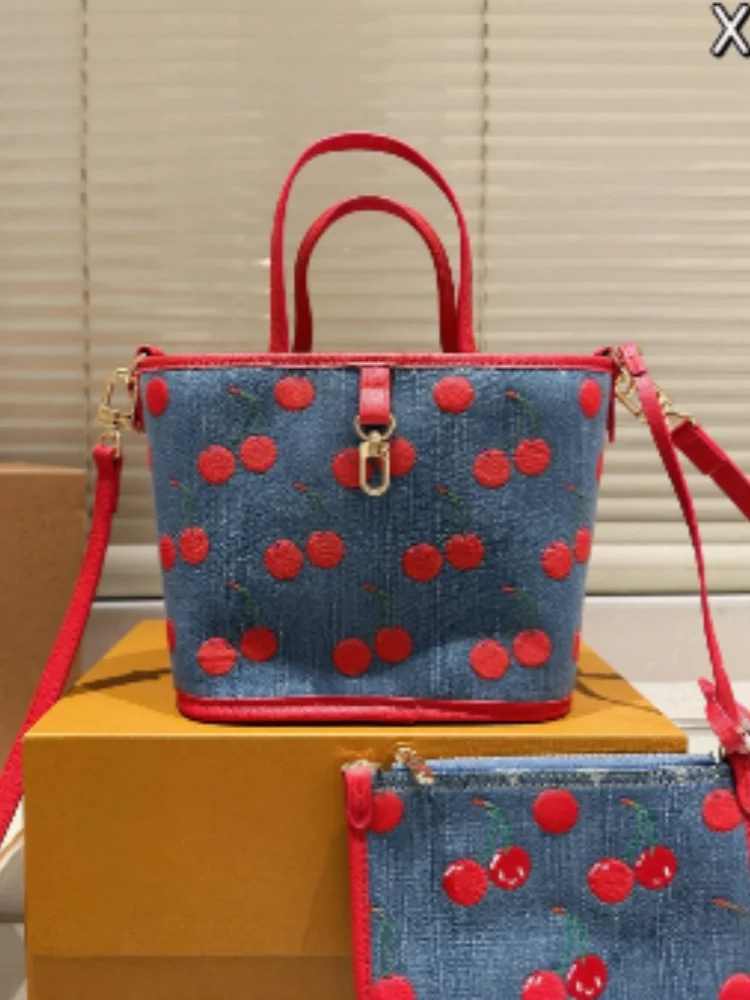 

2025 New Fashionable Versatile High Quality Design, Classic and Premium Fashion Women's Bag HL001