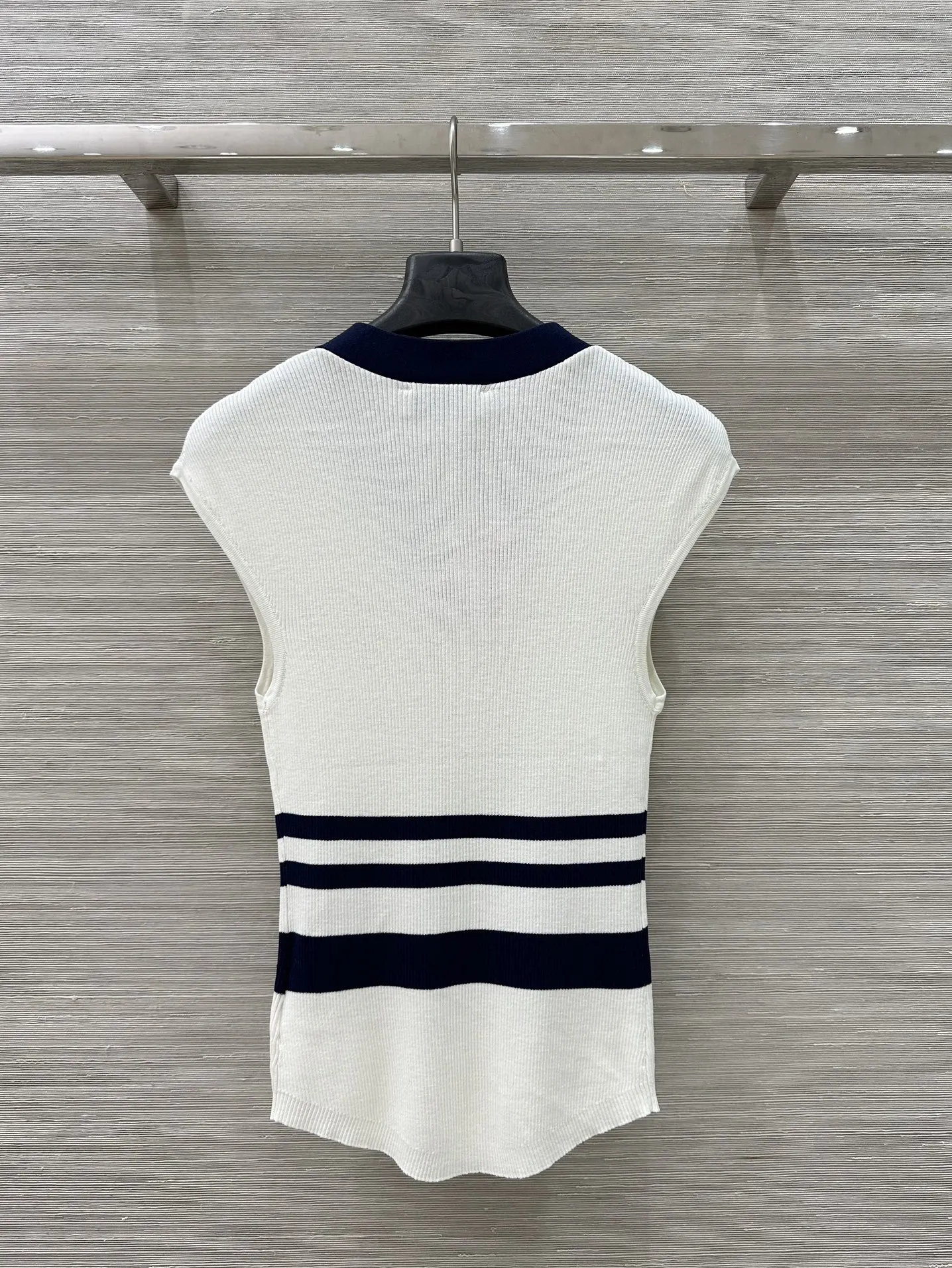

2025 Summer New Product Navy Style Stripe Design Knitted Tank Top with Bow Tie Silk Wool Yarn Sweet Girl Elegant Comfortable 185