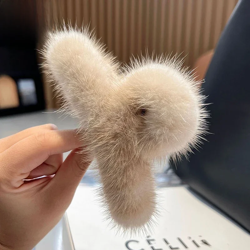 Barrettes en vraie fourrure de vison, griffe de cheveux moelleuse d'hiver, épingles à cheveux élégantes en acrylique, pince à crabe, couvre-chef pour femmes et filles, accessoires de cheveux