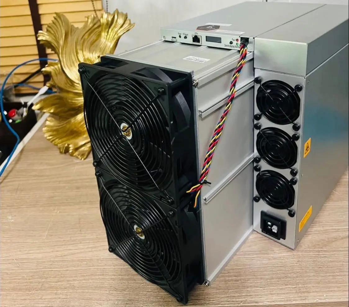 

Майнер Bitmain Antminer X9 1Mh/s 2472W для XMR