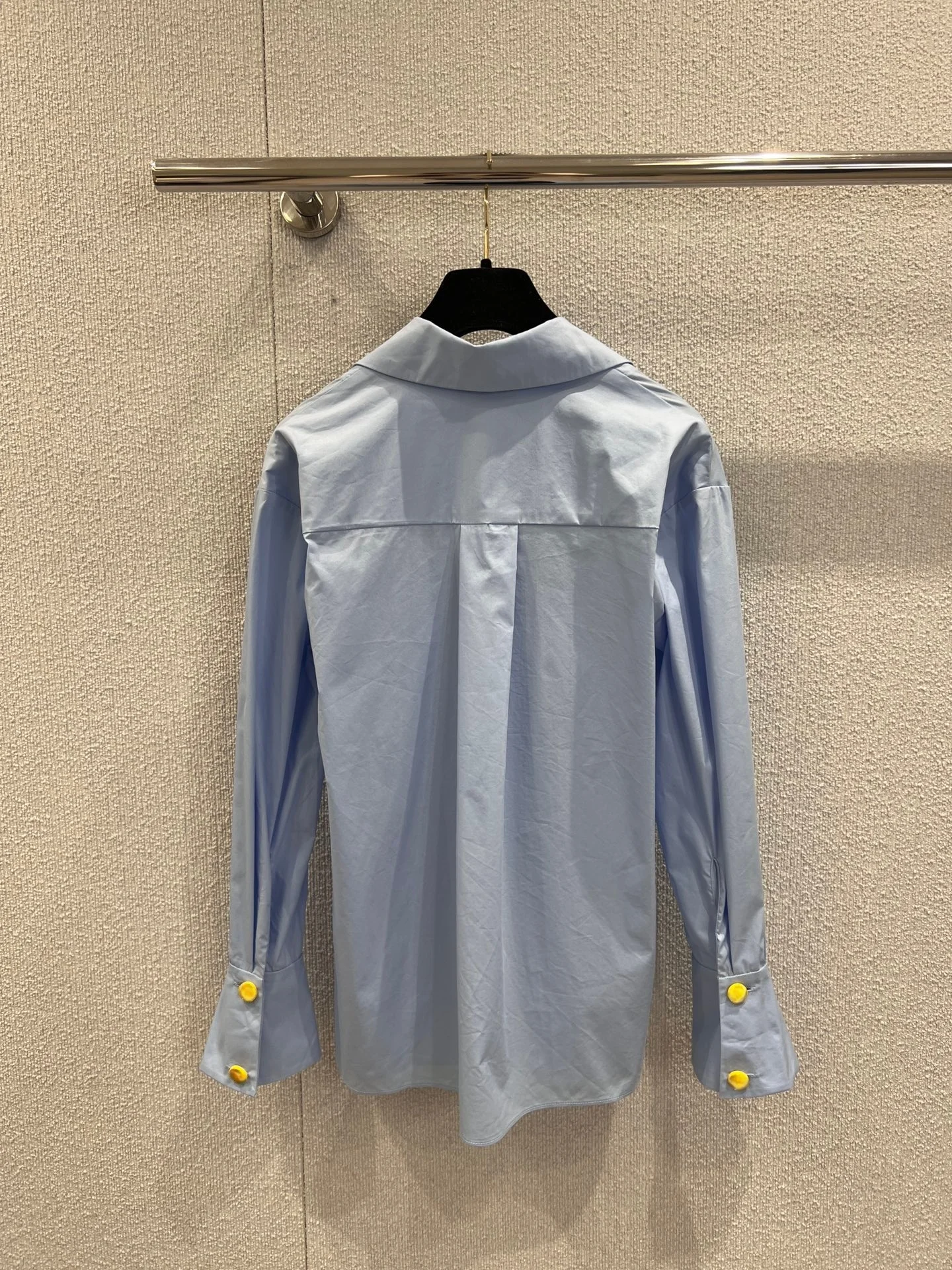 

Новинка 2025 года, рубашка, однотонный пуловер с длинными рукавами, трехмерное украшение, универсальное утягивающее фигуру, зима-осень