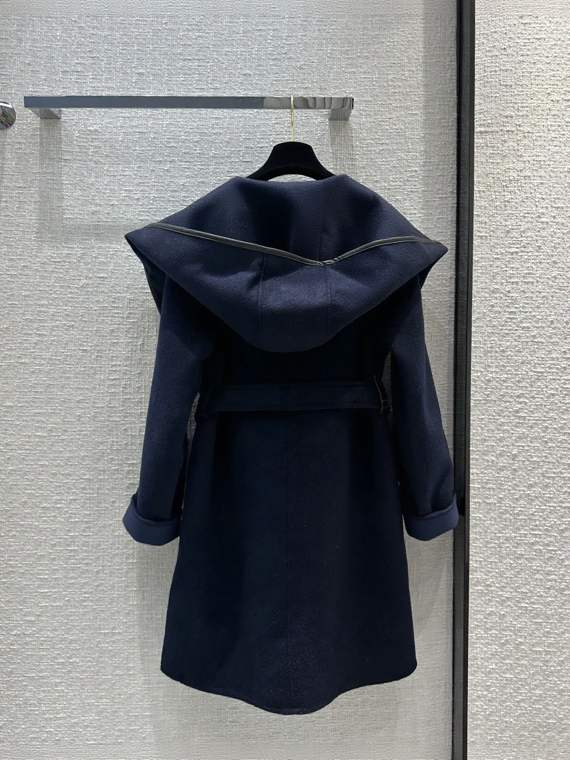 

winter autumn hooded 2025 New coat waistband solid wool Fashionable VersatileSlimming Figure-hugging