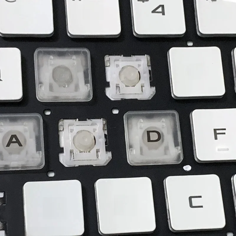 Zamienny klawisz (keycap) do klawiatury laptopa Asus TUF Gaming 8 F15 FX506 FX506H FA506 FA506II F17 FA706 FX706, z klipsami. — zdjęcie produktu 7