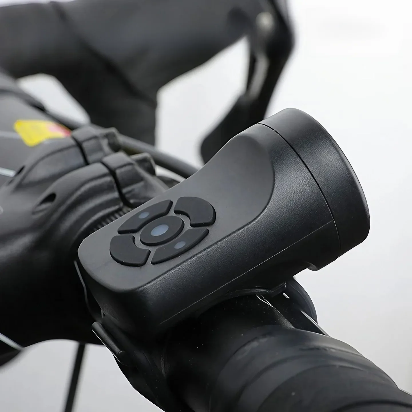 AliExpress Bicycle Electric Horn Black ABS USB Rechargeable Bicycle Cycling Bell Speaker Bicycle Riding