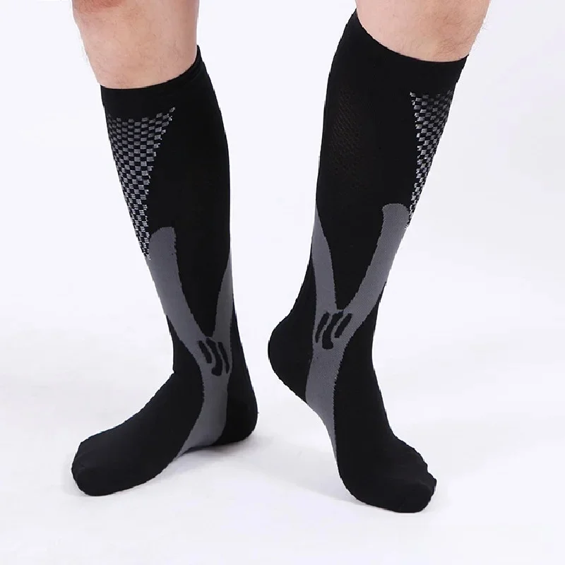 AliExpress 3 Pairs Compression Socks Lot Pack Socks Fit Varicose Veins Breathable 30 Mmhg Men Women Socks for Running Cycling Sock