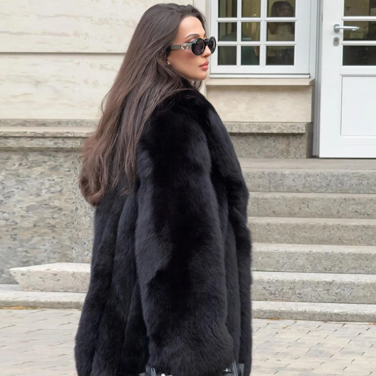 Black Women Mid-length Natural Fox Fur Jacket with Lapel Collar Whole Skin Genuine Fox Fur Coats Thick Warm Fur Overcoat Female