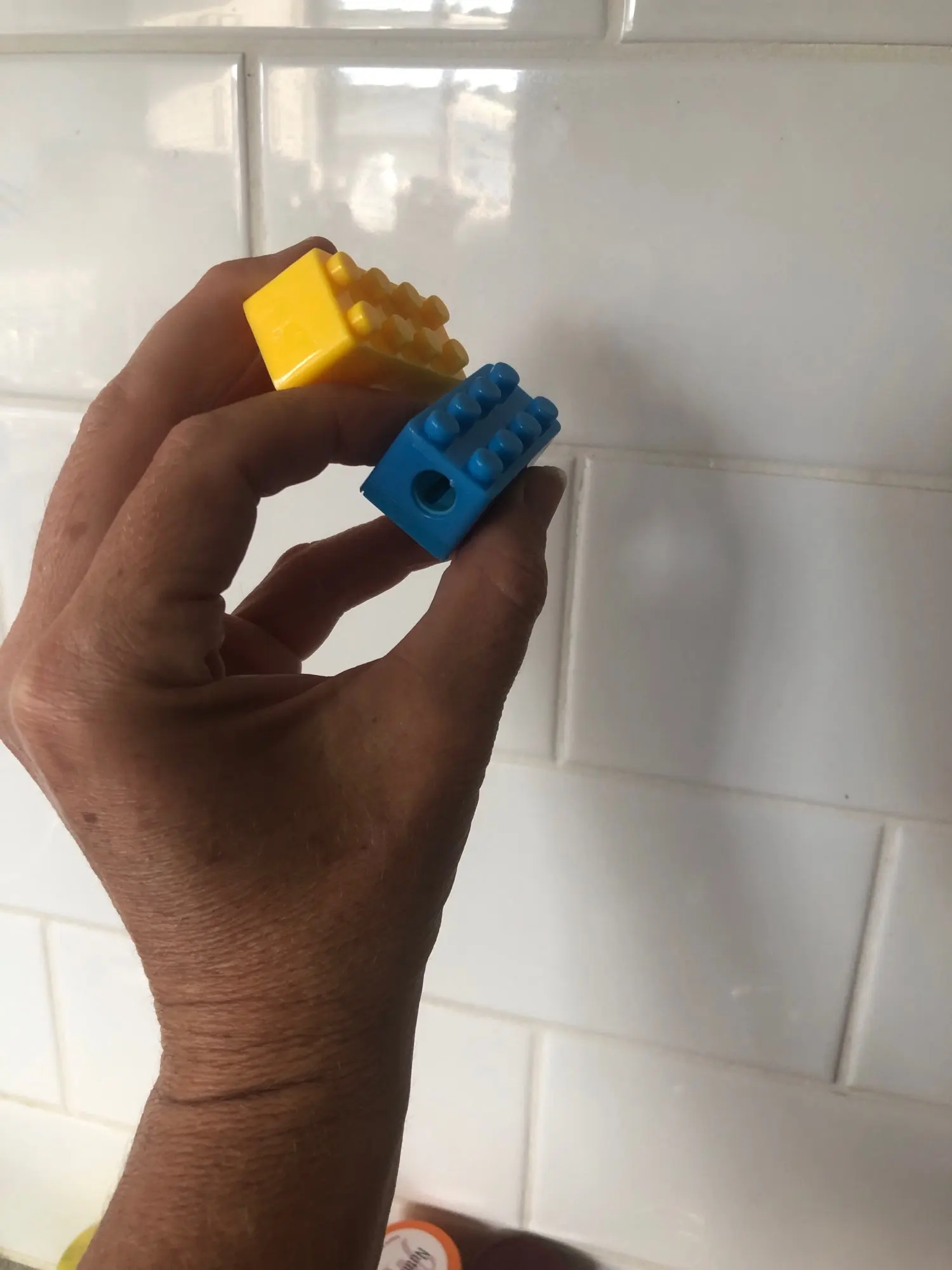 5/50pcs Cartoon Plastic Building Blocks Pencil Sharpener for Children Office School Supplies Student Stationery Random Selection photo review