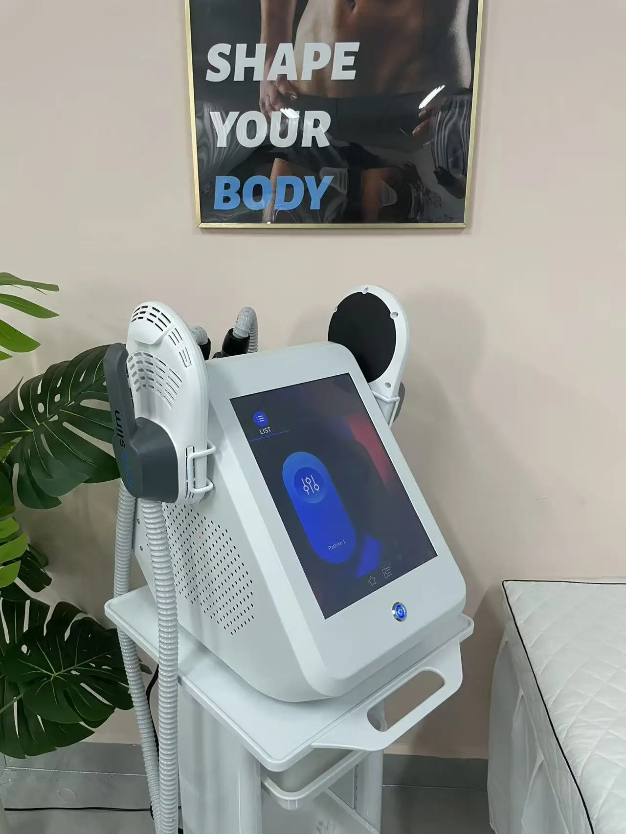 

Myoslim RF NEO машина для похудения EMS скульптура тела сжигание жира EMSSLIM Nova потеря веса электромагнитные мышцы