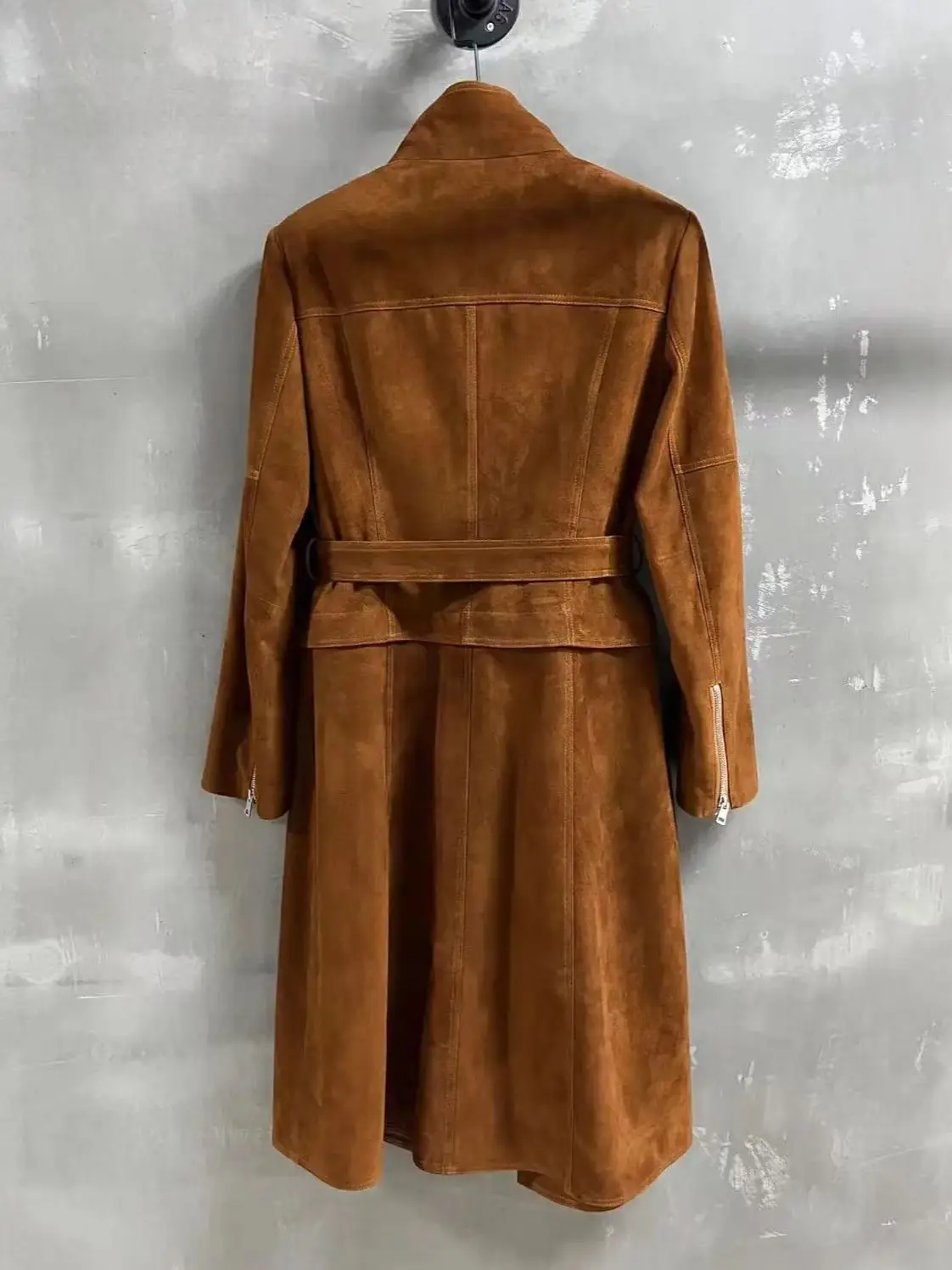 เสื้อโค้ทยาวหนังกลับทรงหลวมคุณภาพสูงแบบคลาสสิก