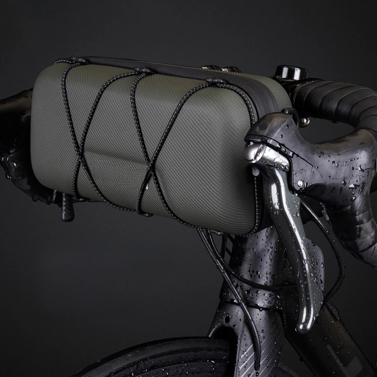 AliExpress WILD MAN GD8 Mountain Bike EVA Hardshell Handlebar Bag / Front Mount Bag for Road Bikes - Outdoor Cycling Equipment