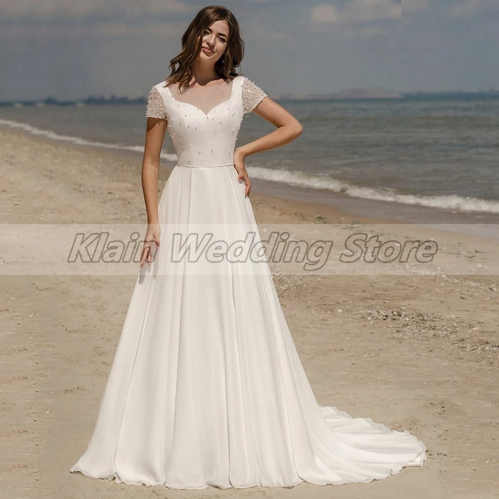 

Weilinsha Chiffon Beach Wedding Dress with Short Sleeves and Perls Scoop Neckline Sweep Train Civil Bridal Gowns Robe De Mariee